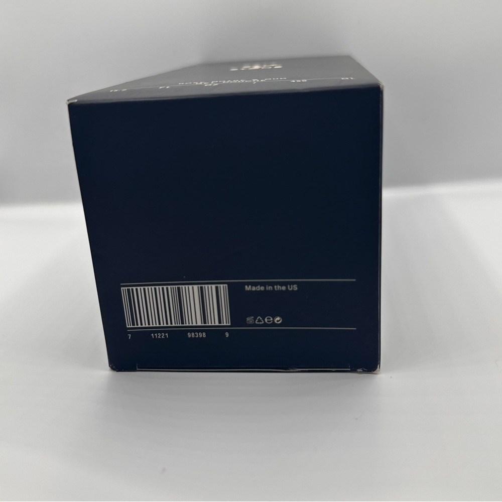 Salt & Stone Black Rose & Oud Body Wash - Picture 5 of 6